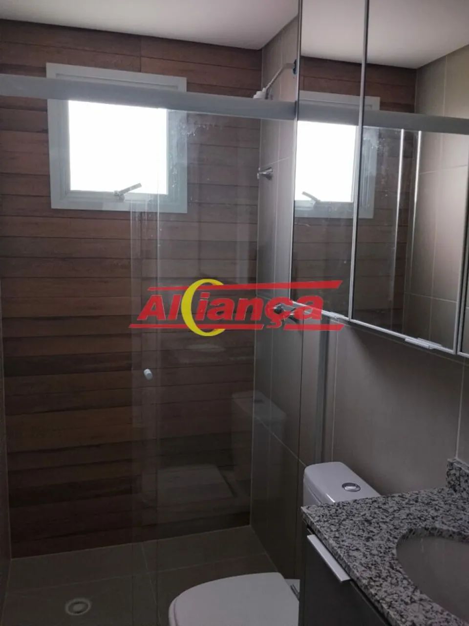 APARTAMENTO COM 2 DORMITÓRIOS - 2 VAGAS DE GARAGEM - 55m²- VILA GALVAO - R$ 3200,00 - Foto 12