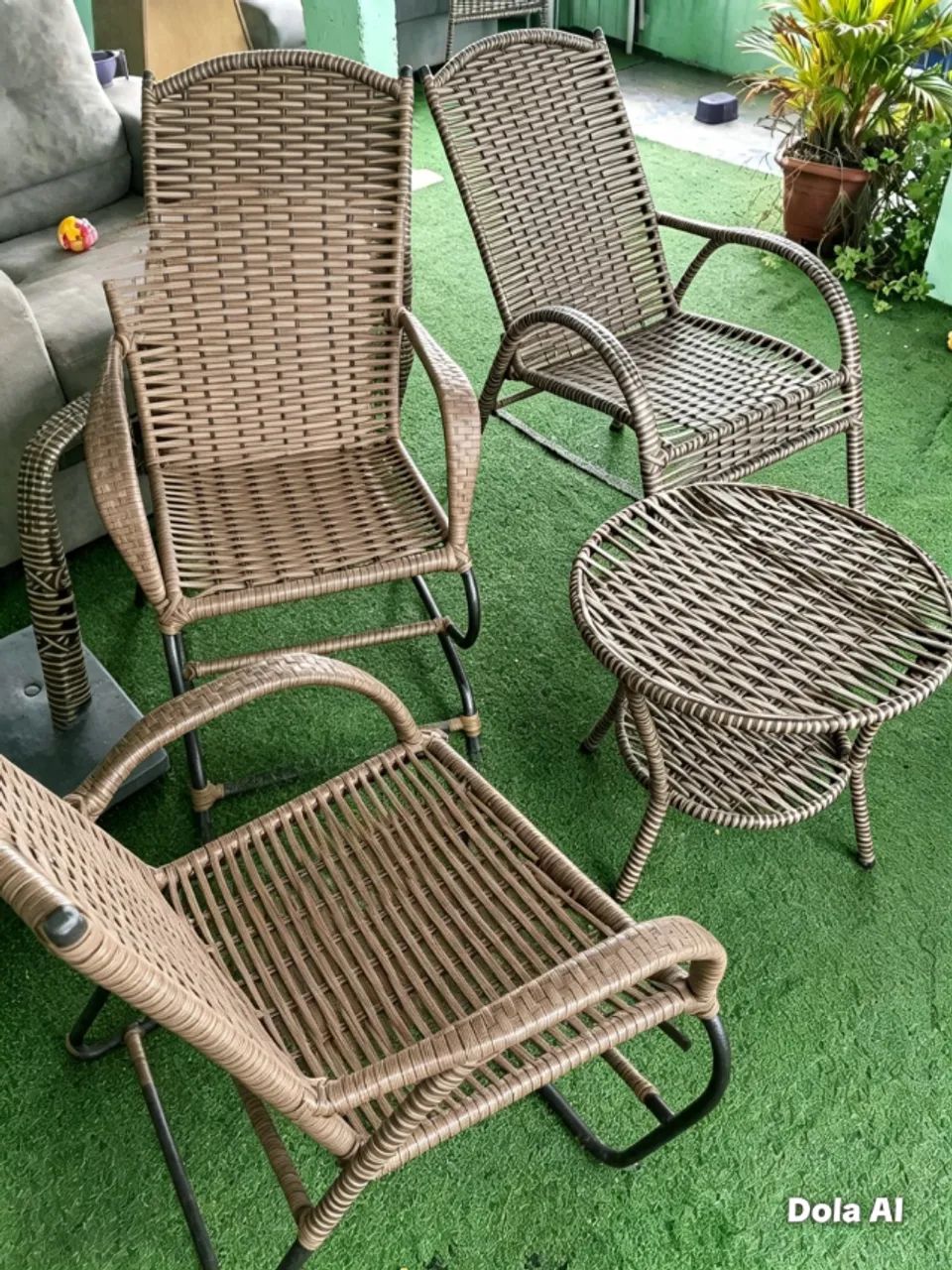 Vendo conjunto de cadeira de palha - Foto 2