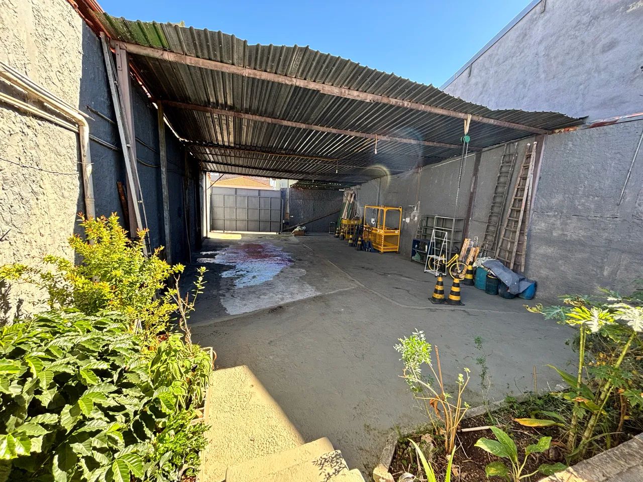 Galpão em aruja Barreto 250m2 com escritório - Foto 2
