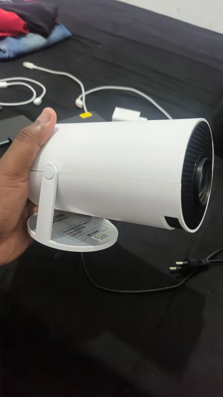 Projetor Smart Android + Tripé ajustável - Foto 3