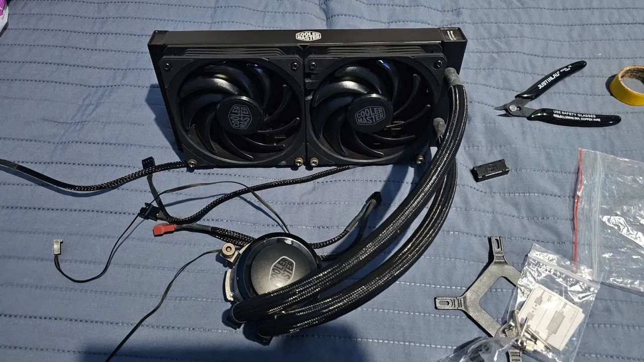 Watercooler Cooler Master 240mm
