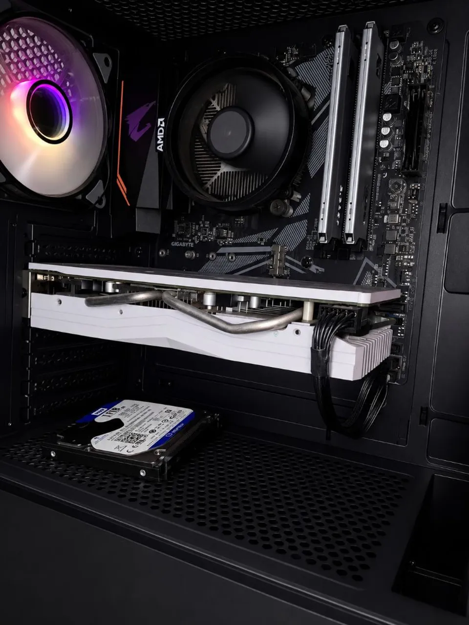 Placa mãe gigabyte b450 aorus elite v2 ryzen 5 3600xt - Peças de