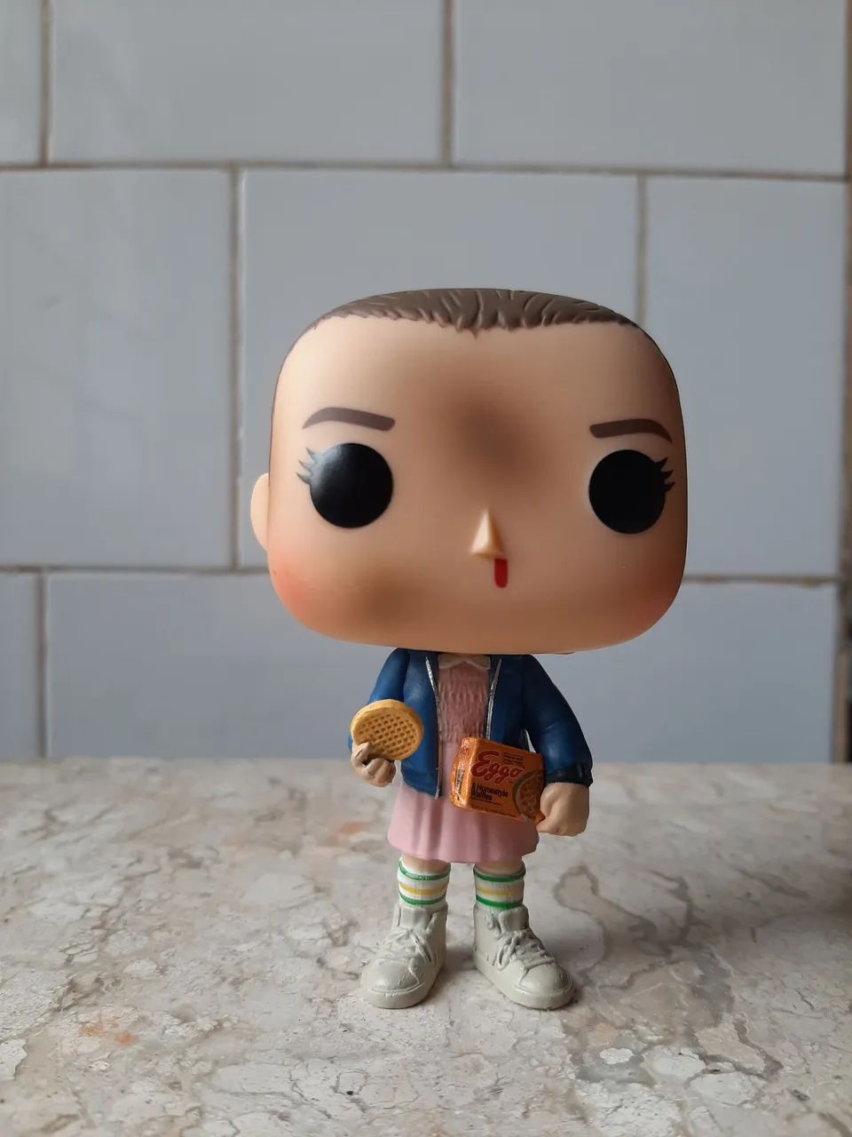 Eleven with eggos, 421. Funko pop  - Foto 4