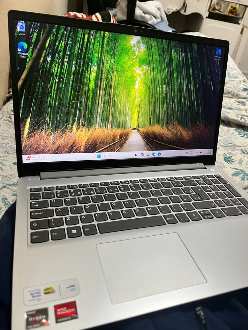 NOTEBOOK LENOVO RYZEN 5 DDR5+ENTREGA GRÁTIS 