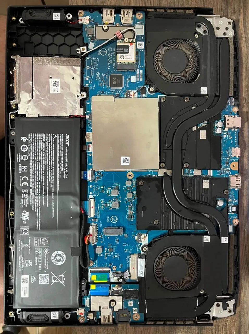 Notebook GAMER ACER NITRO V - Foto 4