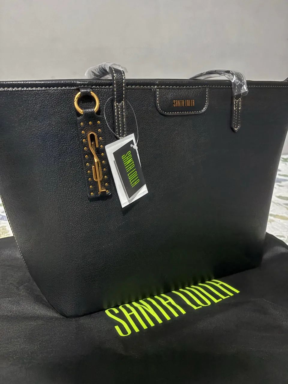 Bolsa preta de Santa Lola Tote