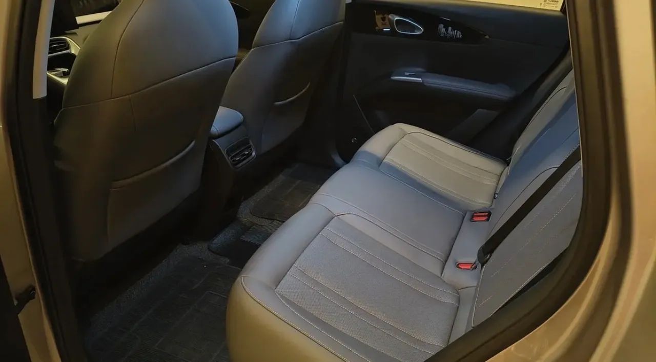 Geely EX2 Max 2026 - Foto 5