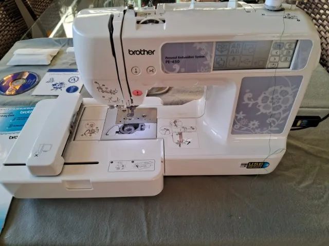  Maquina de Bordar Brother PE450