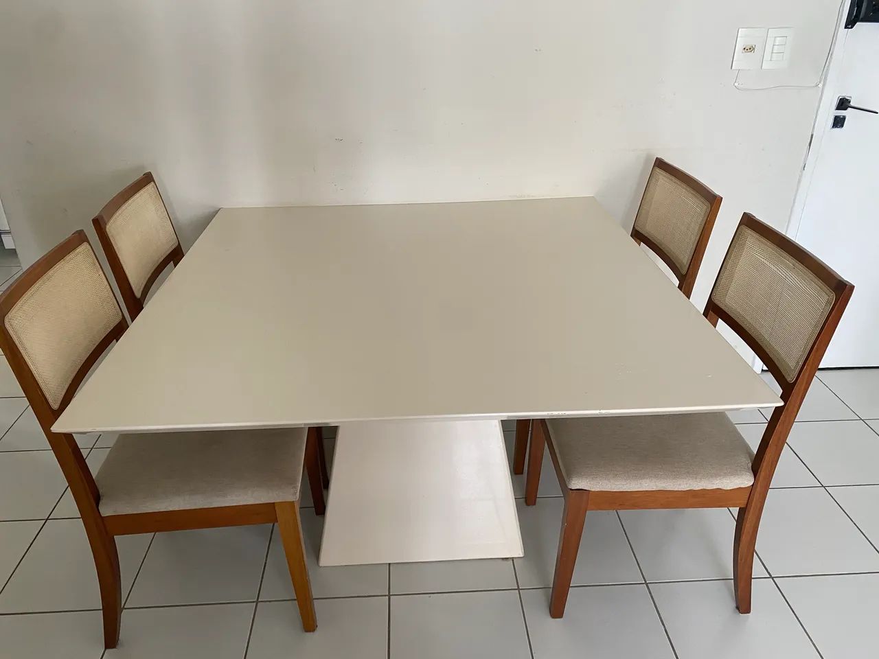 Mesa de jantar 