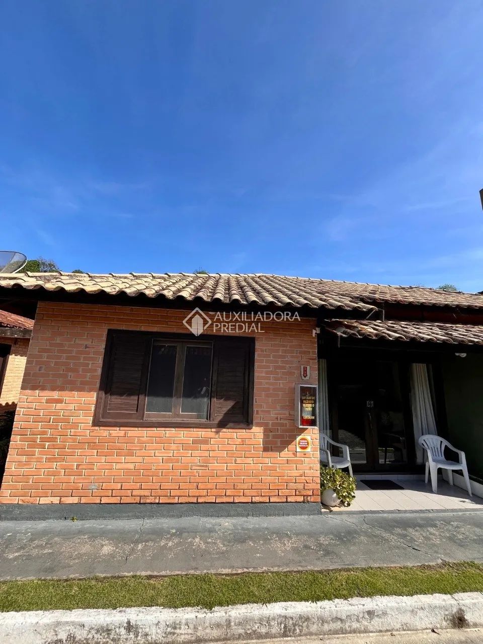 Casa de dois dormitório em condomínio no Porto da Lagoa. - Foto 3