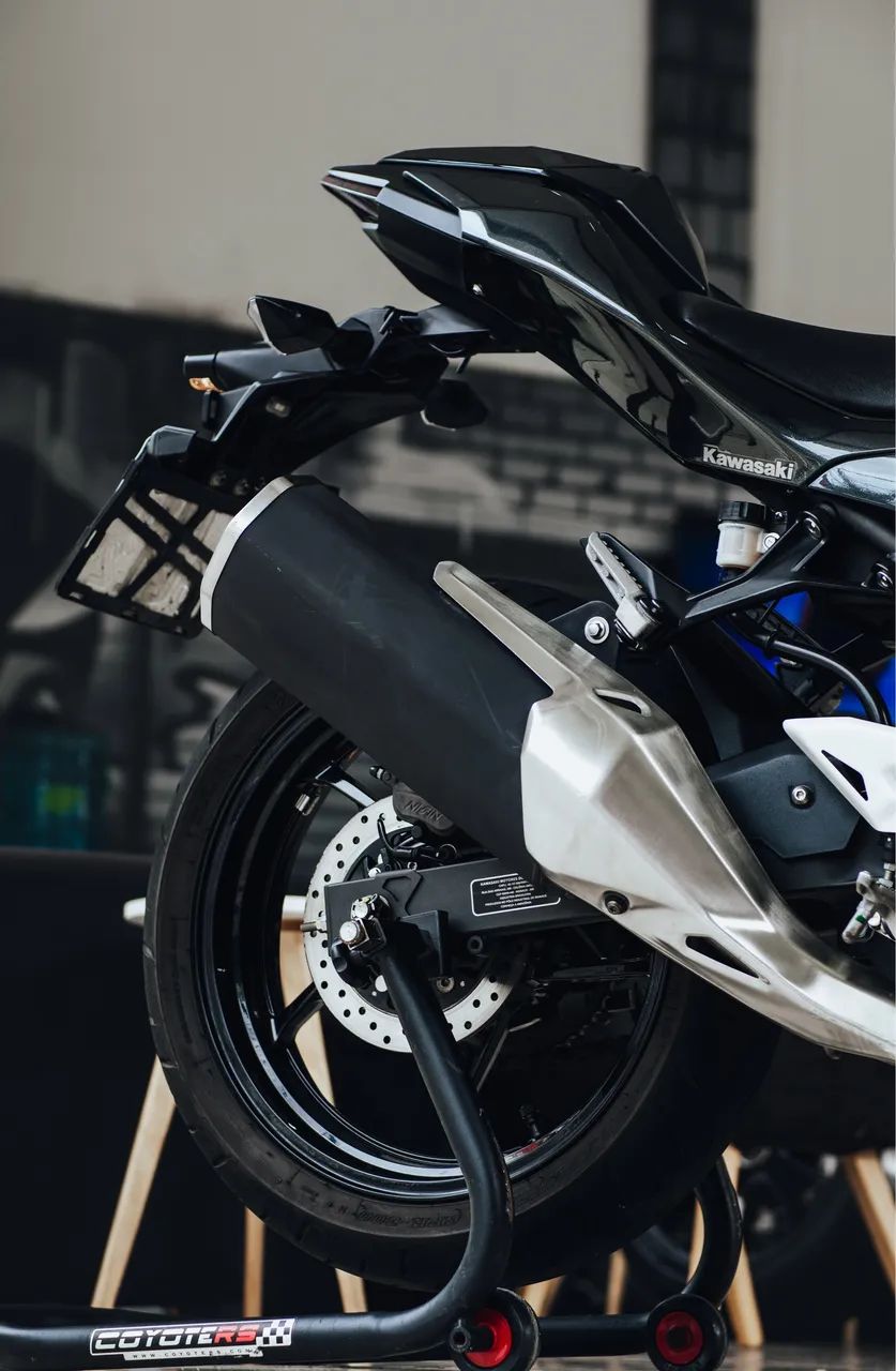 KAWASAKI NINJA 500 (2025) - Foto 4