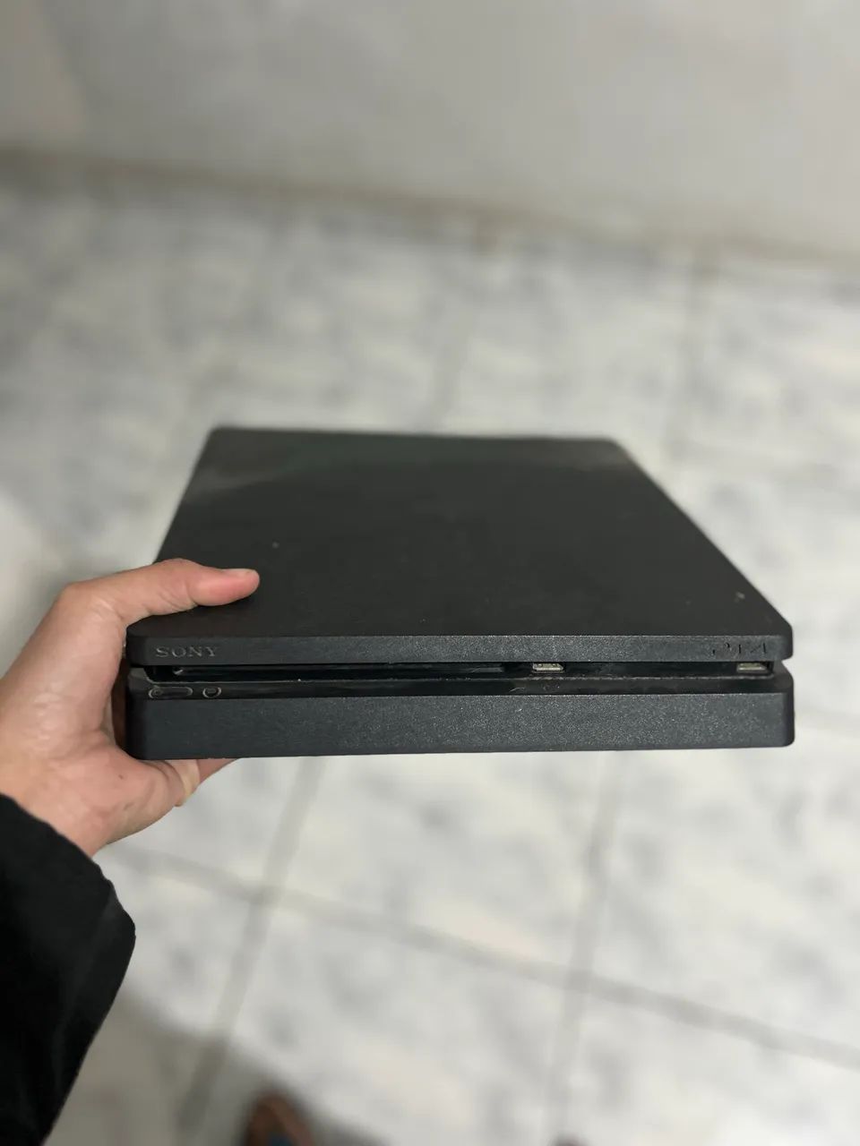 PlayStation 4 Slim - Foto 3