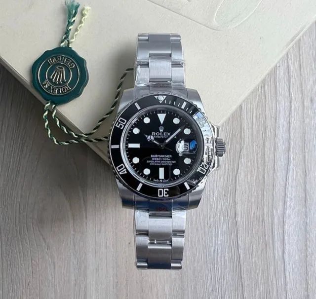 ROLEX SUBMARINER MAQUINA ETA SUÍÇA