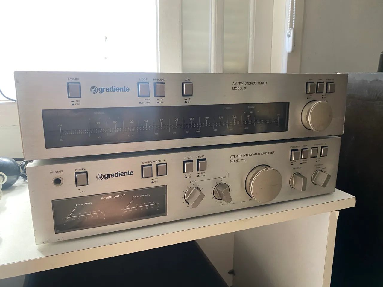 Receiver gradiente 126 e Tuner gradiente model 9 