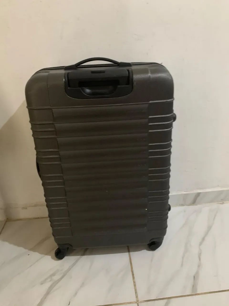 VENDO MALA VIAGEM GRANDE - Foto 4