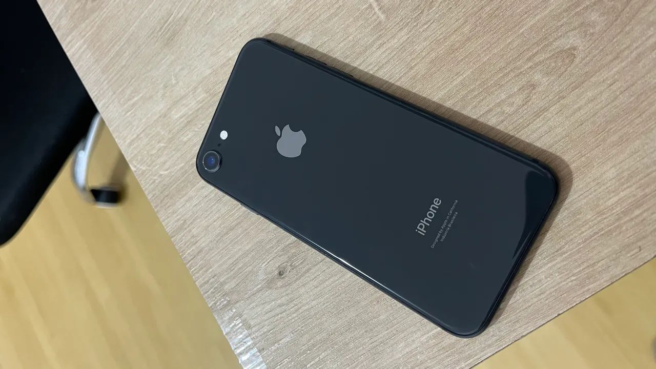iPhone 8 64GB usado - Foto 2