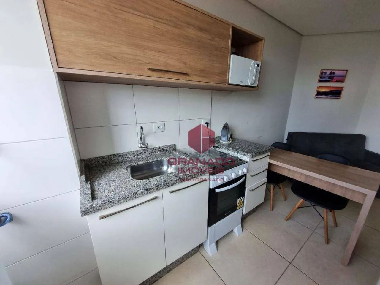 Apartamento de 1 quarto, TODO mobiliado e equipado com eletros e utensílios. Área de lazer - Foto 4