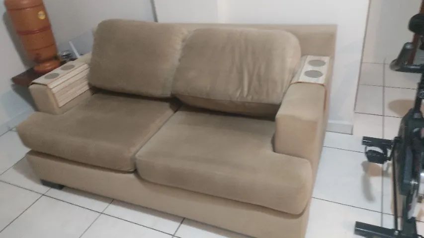 Vendo sofá 2 lugares, retirada em Biguaçu, 800,00 - Foto 2