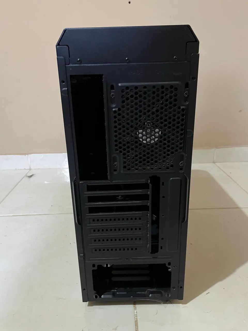 Gabinete Thermaltake tt v100 Full Tower - Foto 5