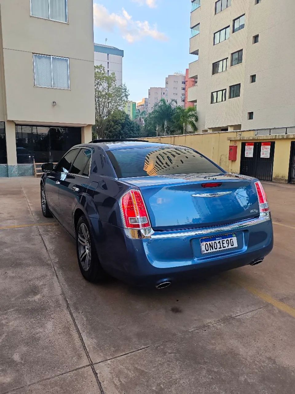 Chrysler 300 C 3.6 V6 Aut. 2012 - Foto 2