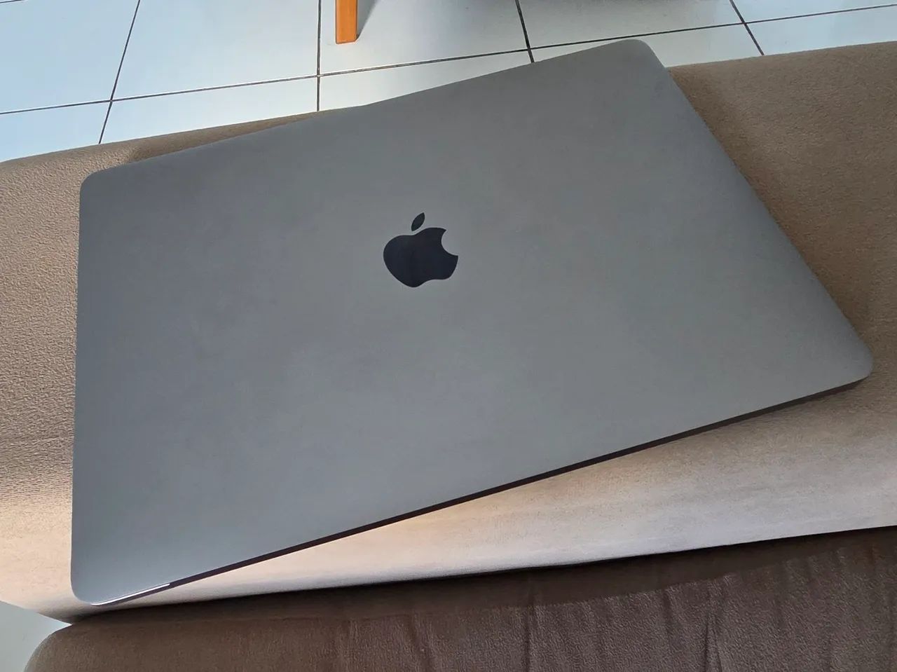 Apple Macbook Pro M2 13" Space Gray - Foto 3