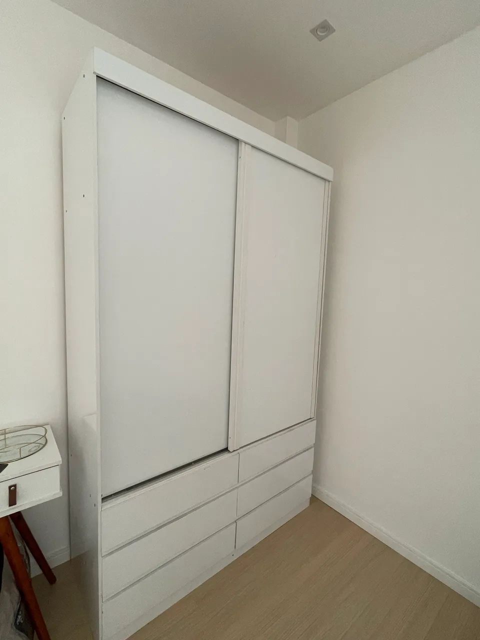 GUARDA ROUPA 6 GAVETAS EM PERFEITO ESTADO - Foto 3