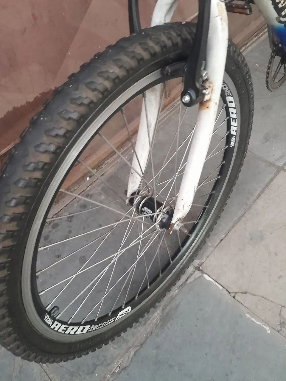 Bicicleta aro 24 - Foto 4