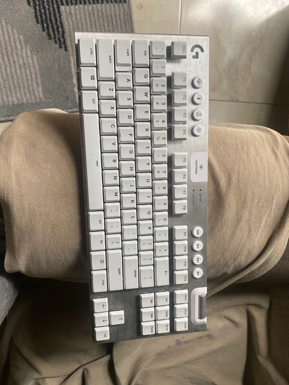 Teclado magnético logitch g915 tlk - Foto 3