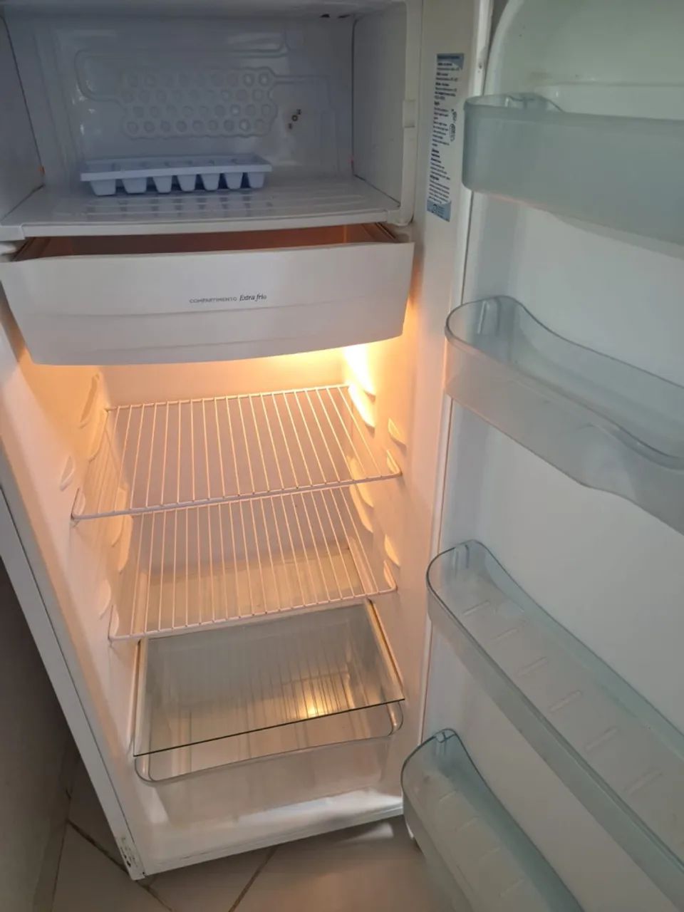 Vende se geladeira  - Foto 5