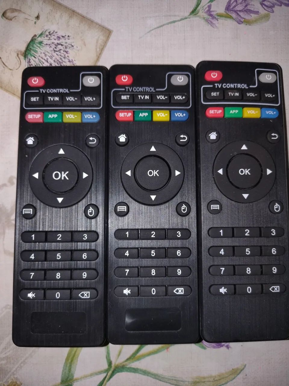 3 controles pra tv box