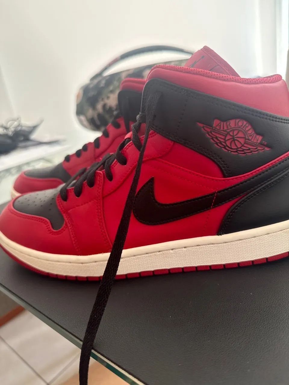 Air Jordan 1 Mid Reverse Bred - Foto 2