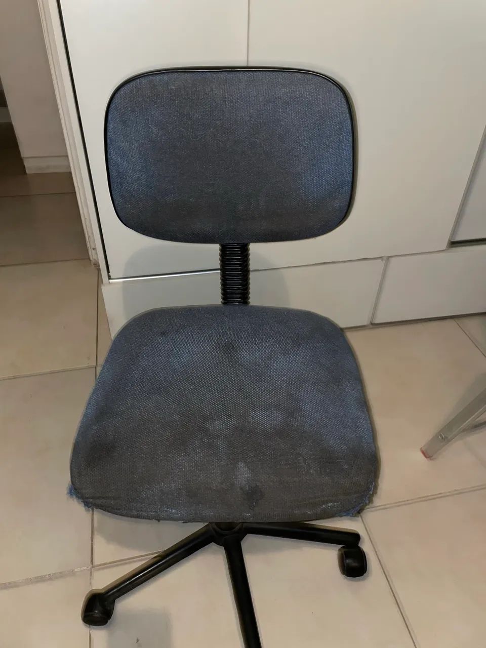 Cadeira com rodinhas escritório 