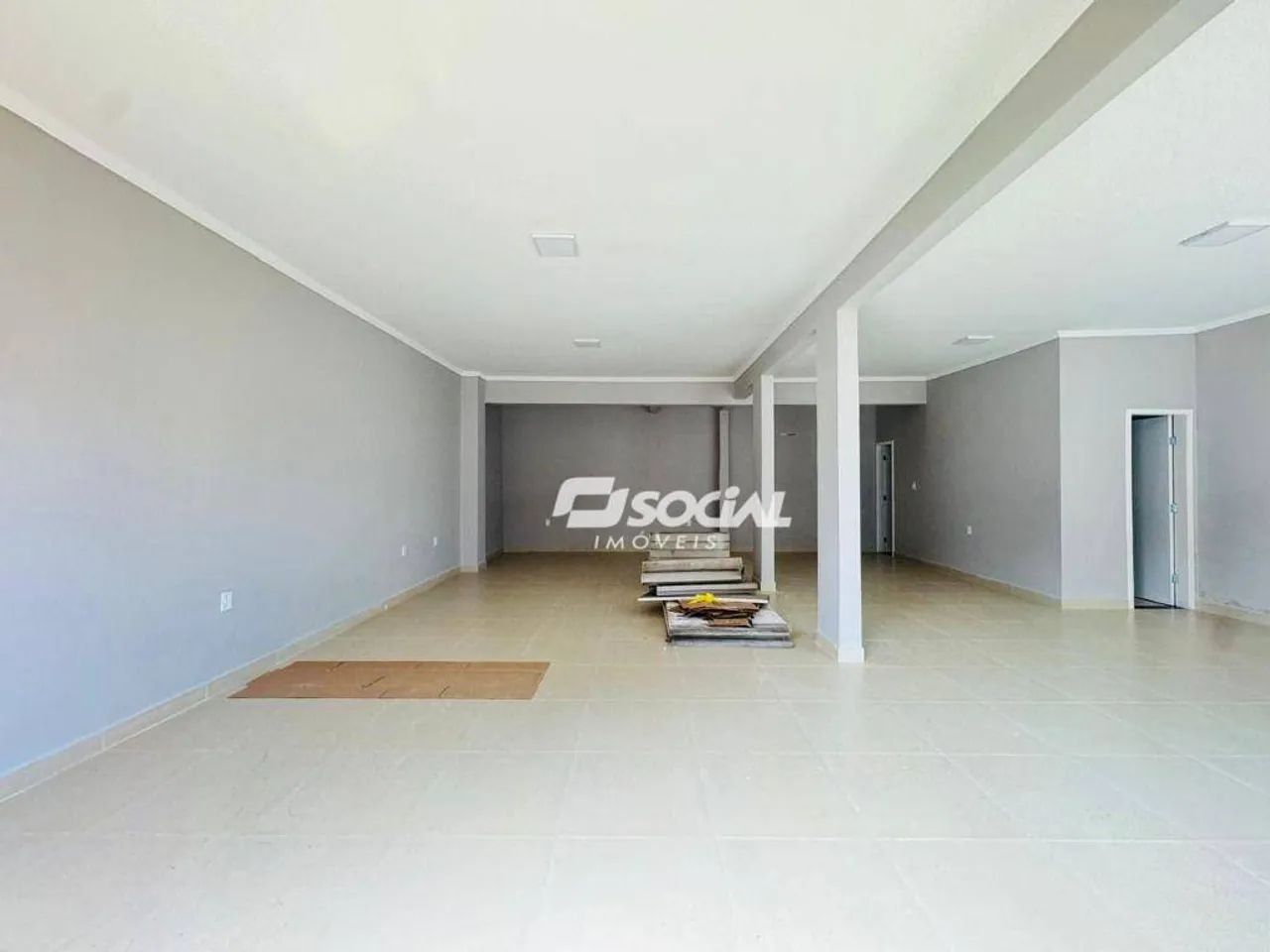 Salas comerciais novas com estrutura robusta, localização privilegiada e ótimo acabamento. - Foto 4