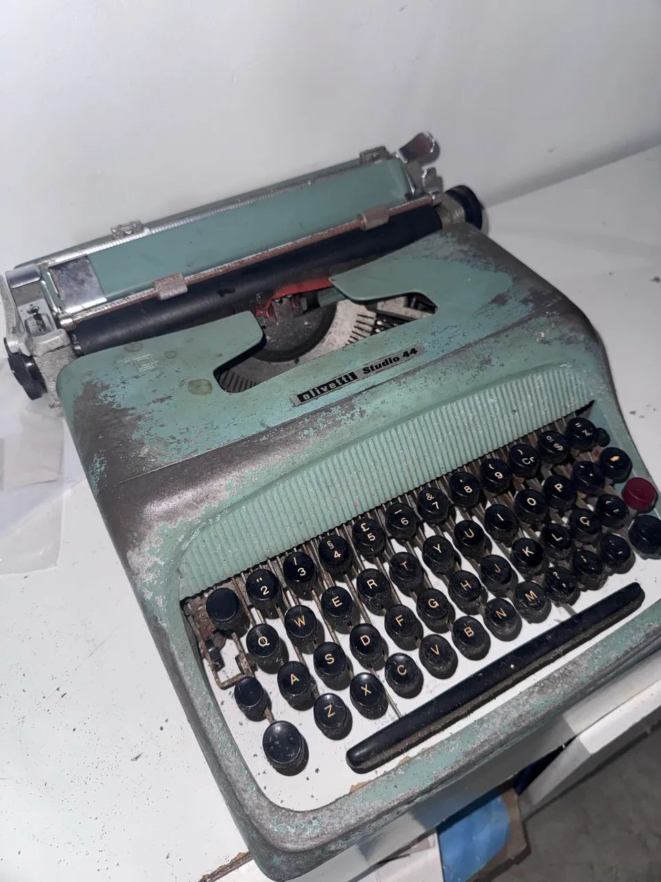 Máquina de escrever Olivetti studio 44 - Foto 2
