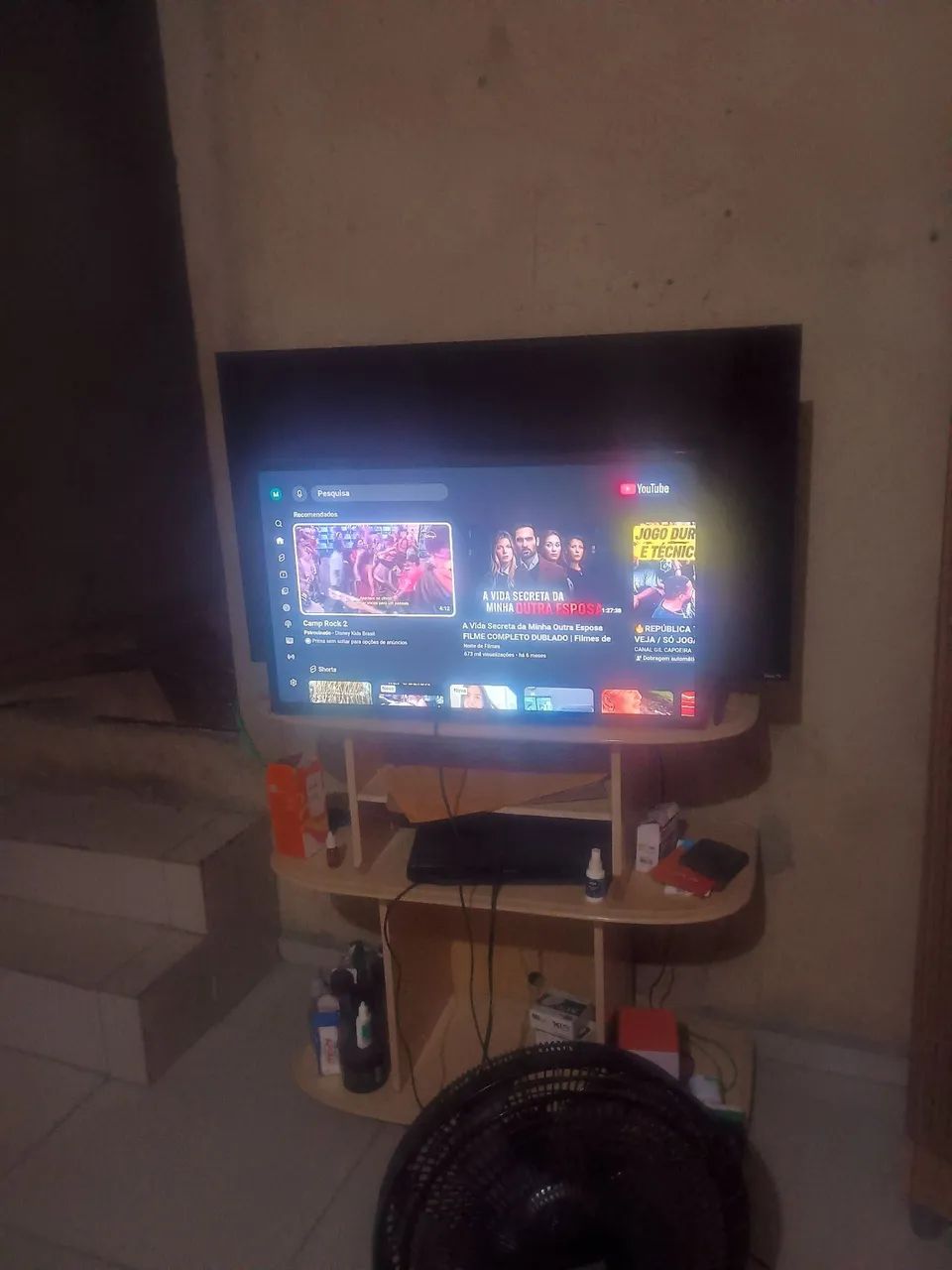 Tv super conservado 