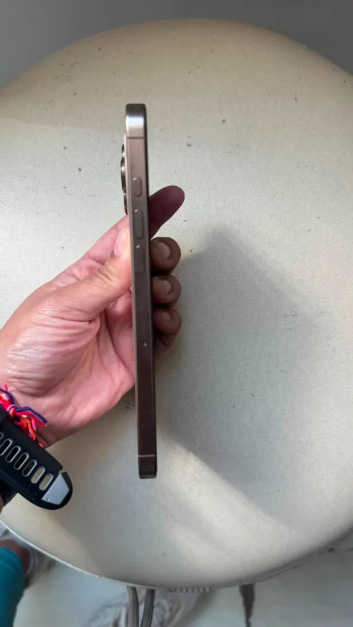Iphone 16 Pro Max - Foto 2