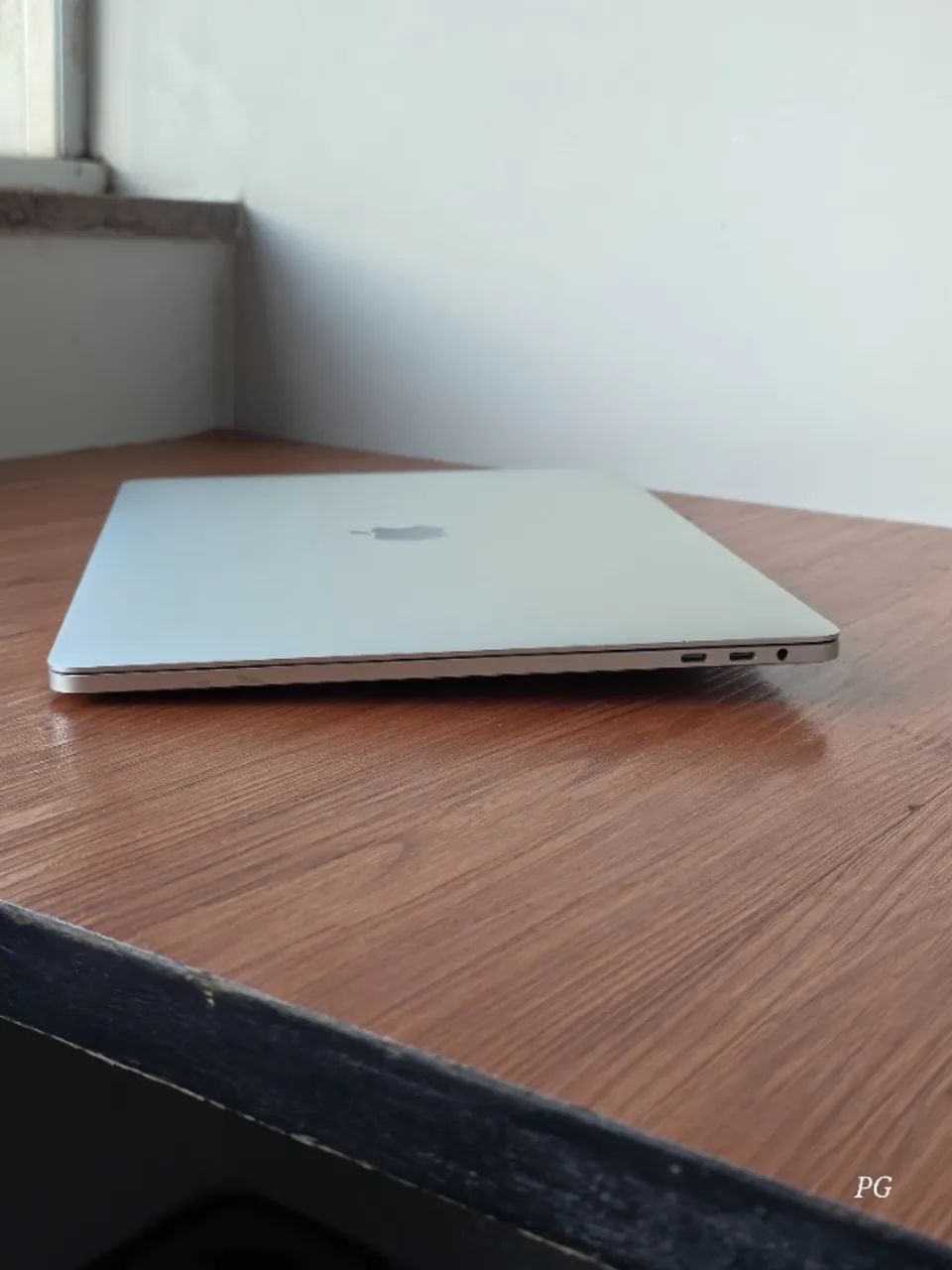 MacBook Pro 2018 i7 16gb 500gb SSD 15 polegadas Placa Vídeo 4gb - Aceito Troca - Foto 4