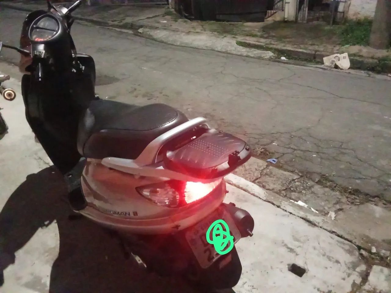 Vendo moto automática bugman 125 - Foto 4