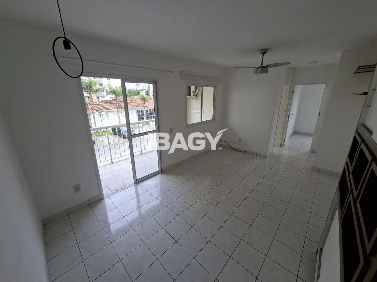 Excelente Apartamento 2 dormitório(s) em Capoeiras - Florianópolis - Foto 2