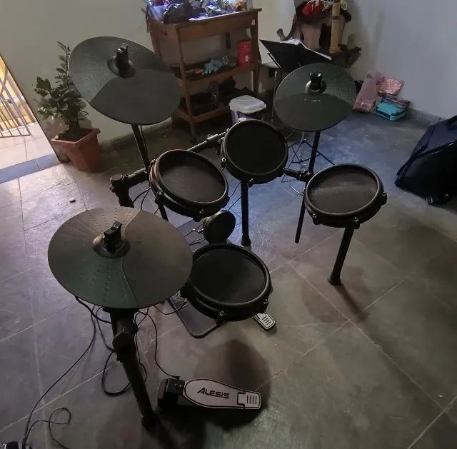 Bateria Eletrônica Alesis Nitro nash - Foto 3