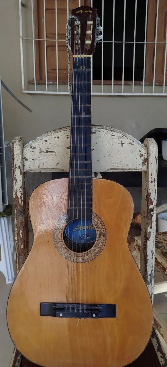 Violão velho e usado - Foto 2