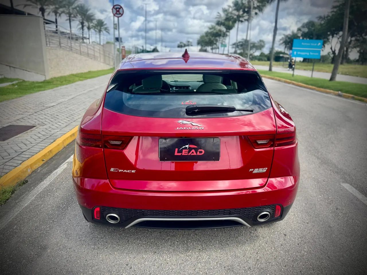 Jaguar E-Pace 2.0 AWD 249cv Aut. 2018 - Foto 4
