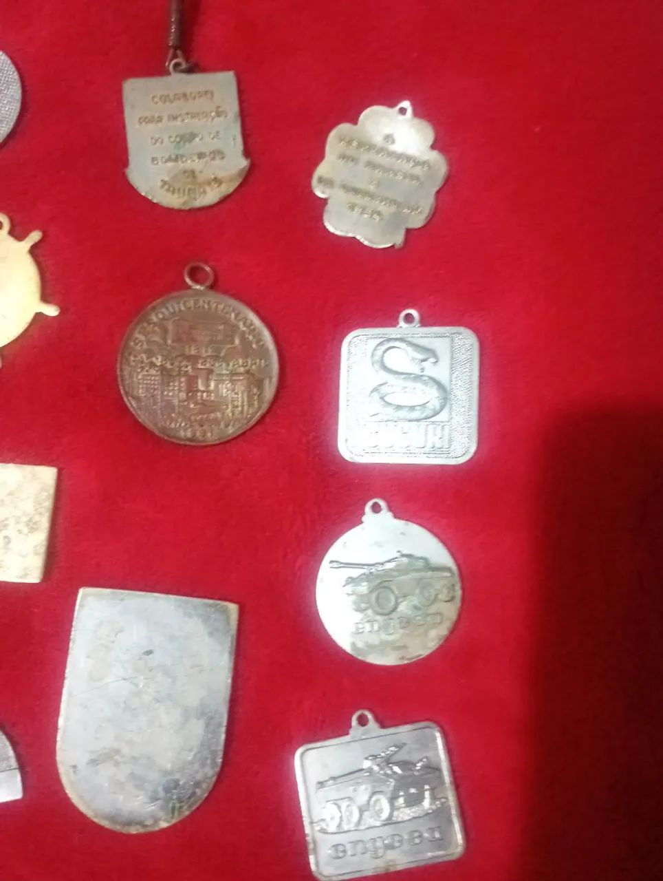 Chaveiros/Medalhas militares  - Foto 4