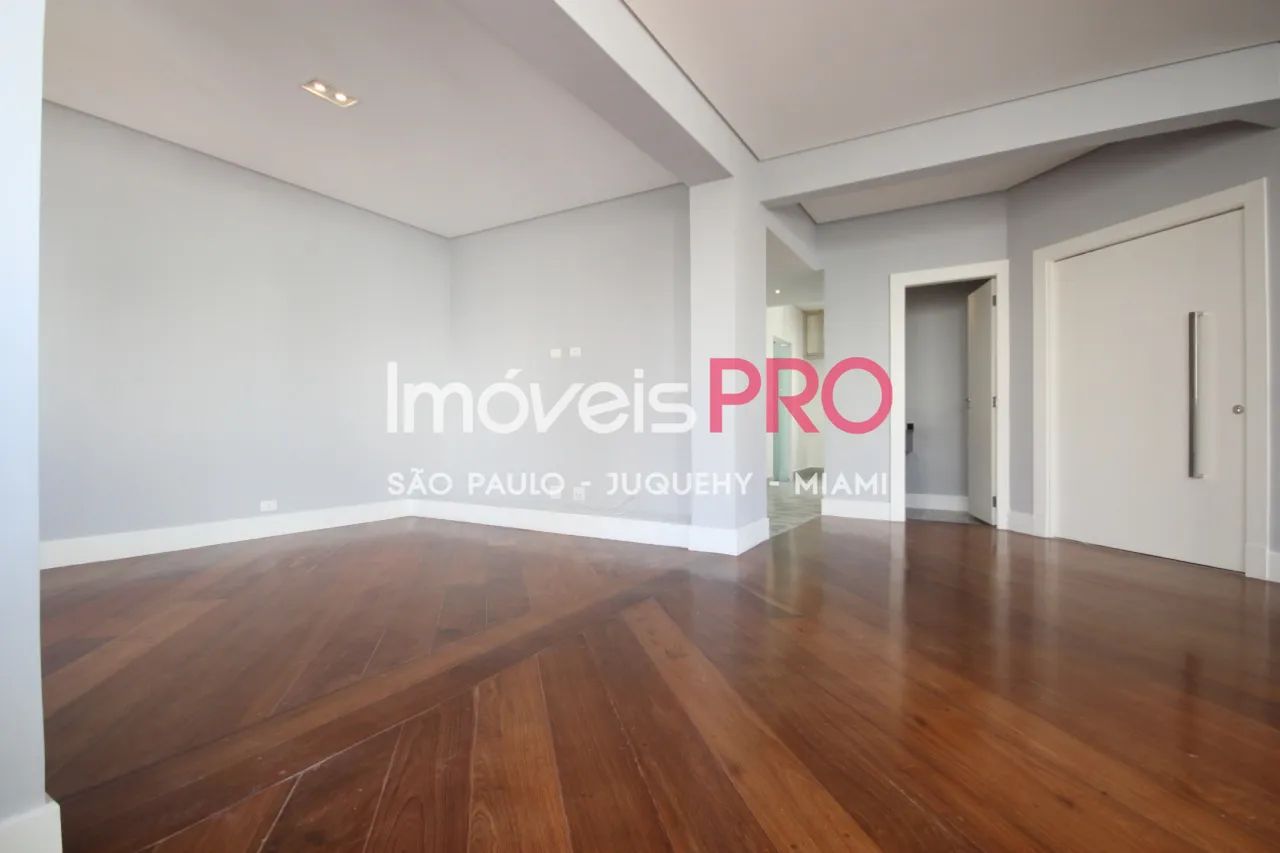 244m² com 3 dormitórios e 2 vagas em Moema Pássaros. - Foto 3