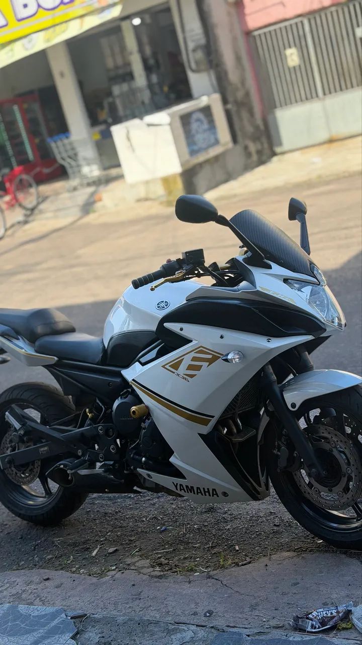 XJ6 F 2012  - Foto 3