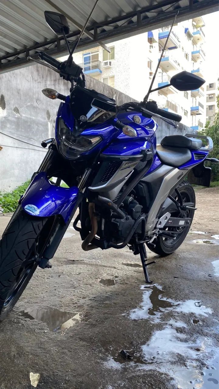 Fazer 250