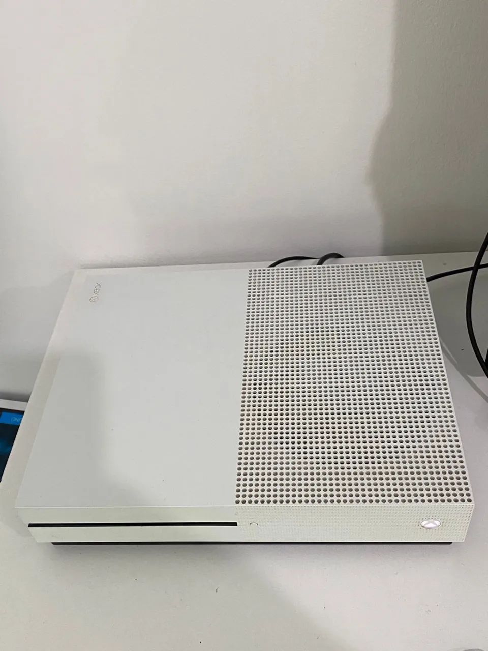Xbox one S com defeito /sem controle  - Foto 3