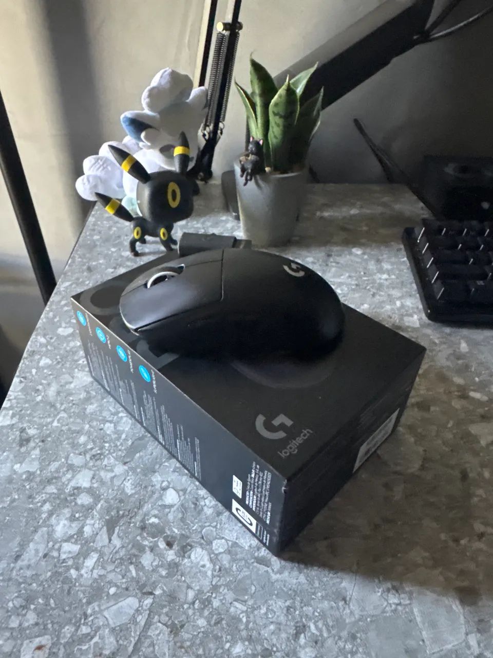 MOUSE GAMER SuperLight 2 *USADO* - Foto 2