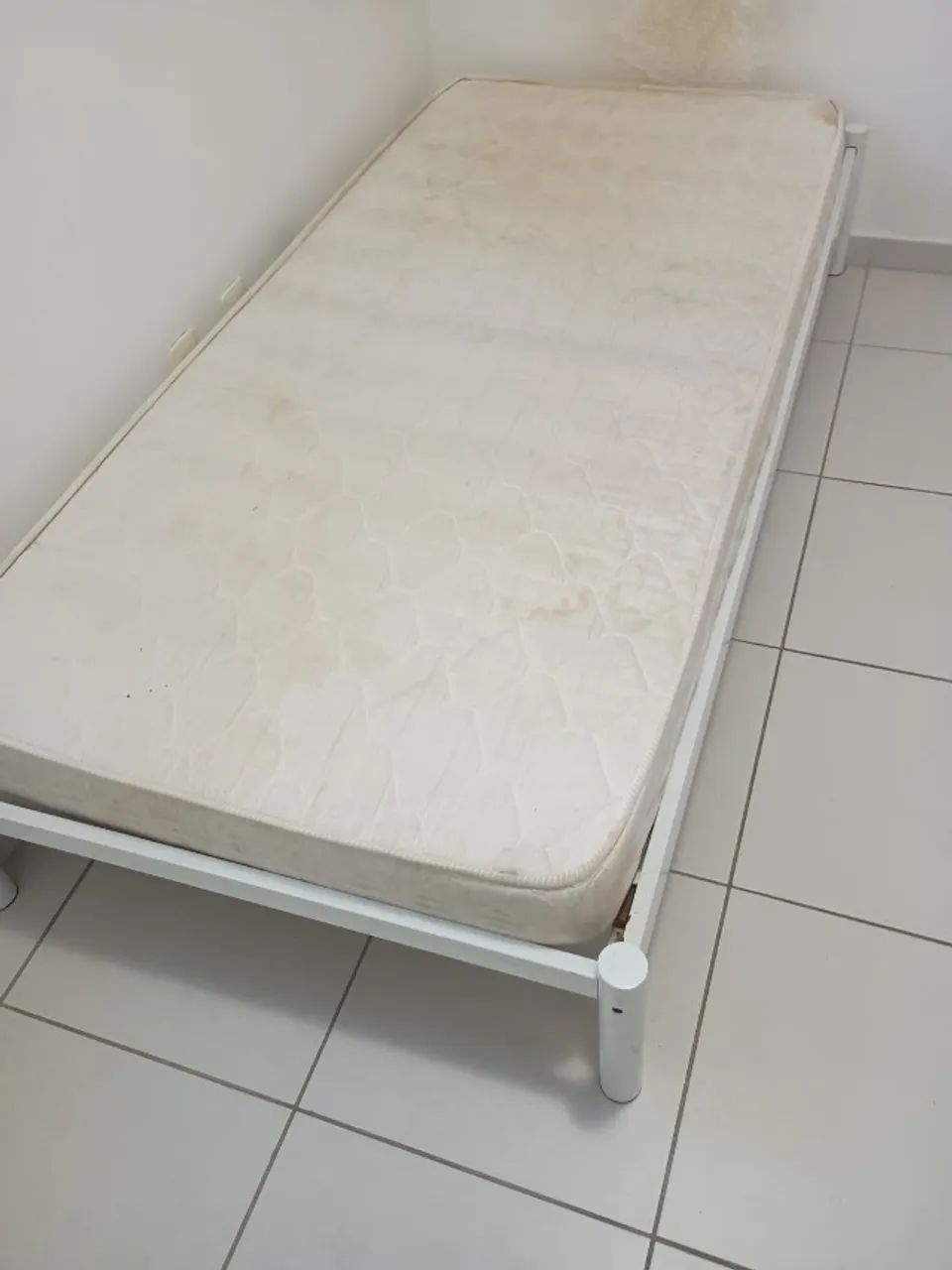 Cama de solteiro de ferro - Foto 4