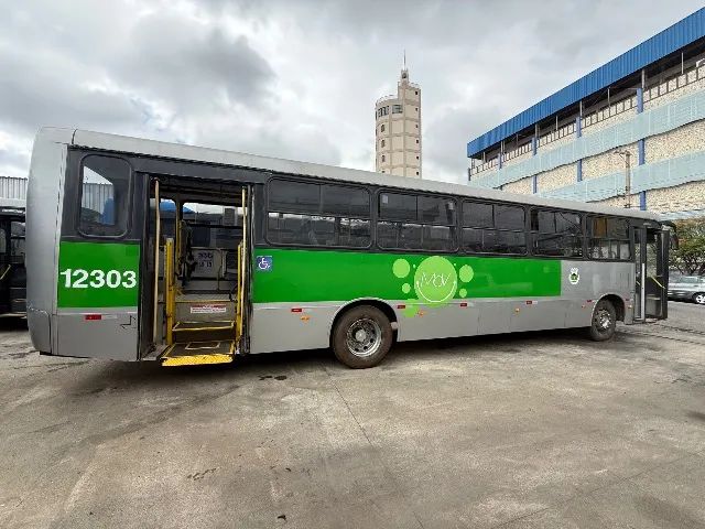 Ônibus Urbano - Mercedes-Benz 1722 Comil Svelto - Ano 2011/2012 - Foto 5